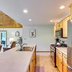 Pennsylvania Cabin Hideaway Fire Pit And Deck!