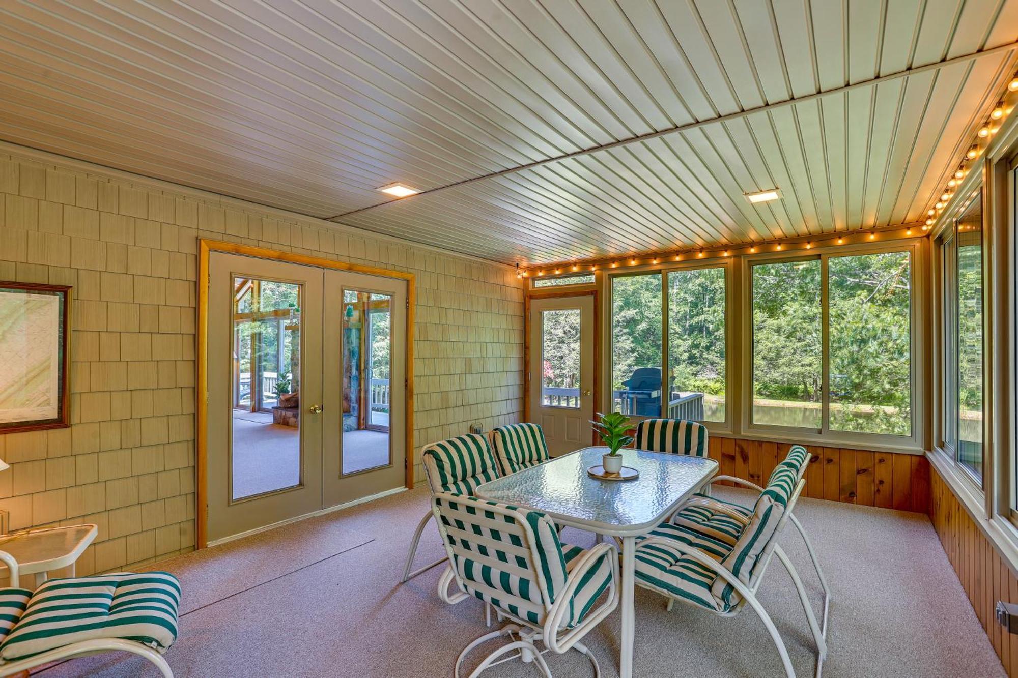 Pennsylvania Hideaway Fire Pit And Deck! *
