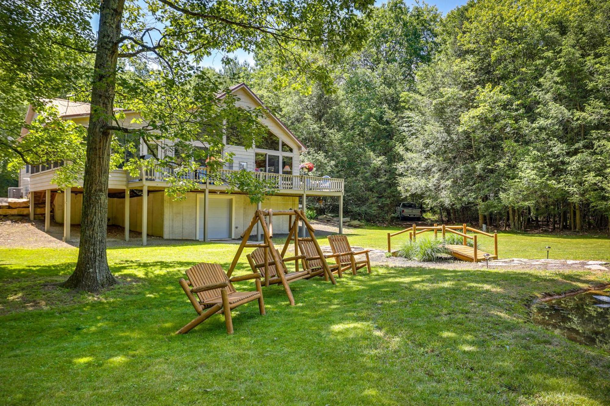 Pennsylvania Hideaway Fire Pit And Deck! Holiday home *